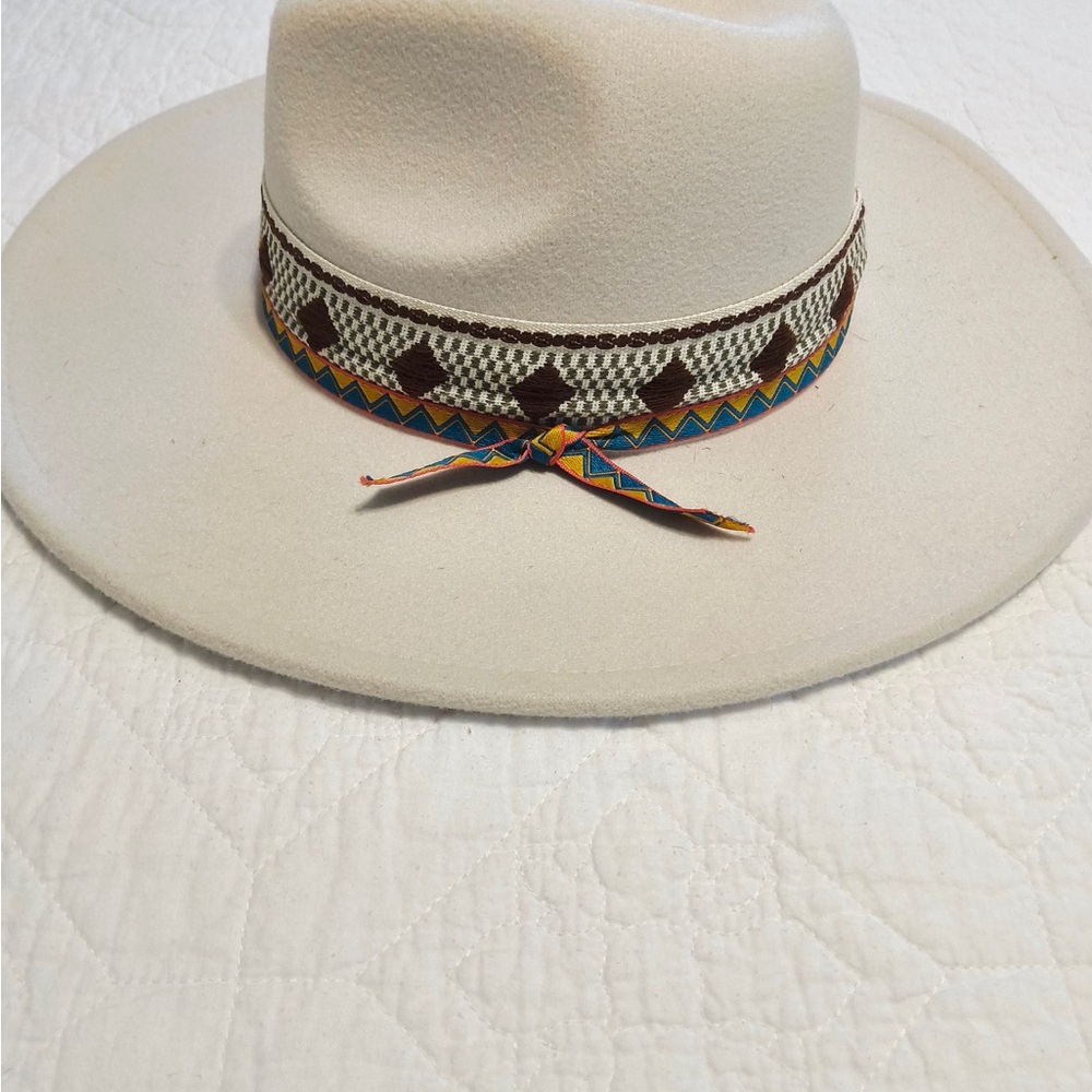 Cream Wide Brim Hat with Patterned Band